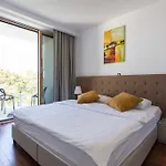 Benic Villa *